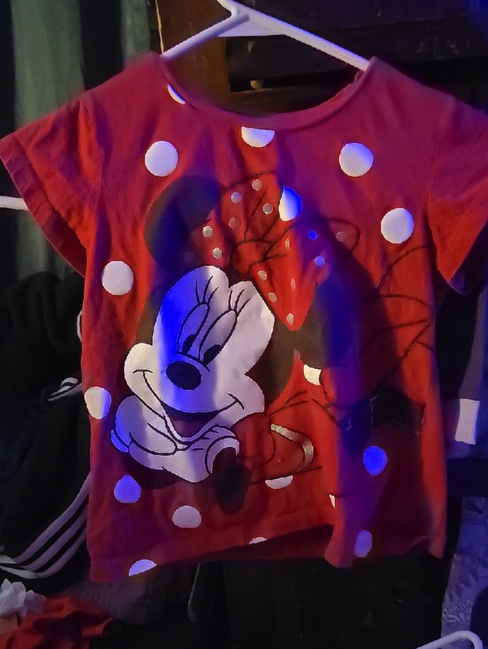 !!.        Girls Size 7-8 Minnie Mouse Short Sleeve Tee by Disney.